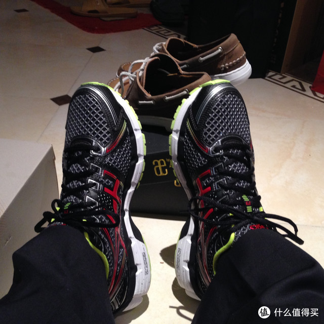 完美尺码神价asics 亚瑟士 GEL-KAYANO 19 K19，到手炫单！！！
