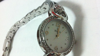 第一次海淘，Bulova 宝路华 96X122 时尚手镯腕表套装，老婆的七夕礼物