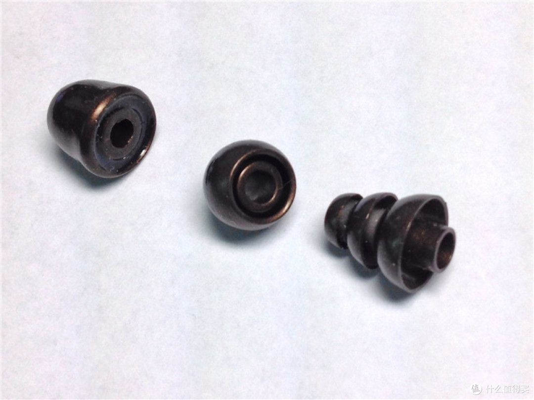 再入魔坑——入手 Monster 魔声 Gratitude 感音 入耳式耳塞 小记