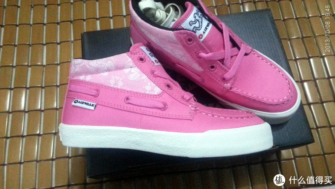 送给LD的粉红 Airwalk 握步 女式 休闲运动鞋 12621L119-61