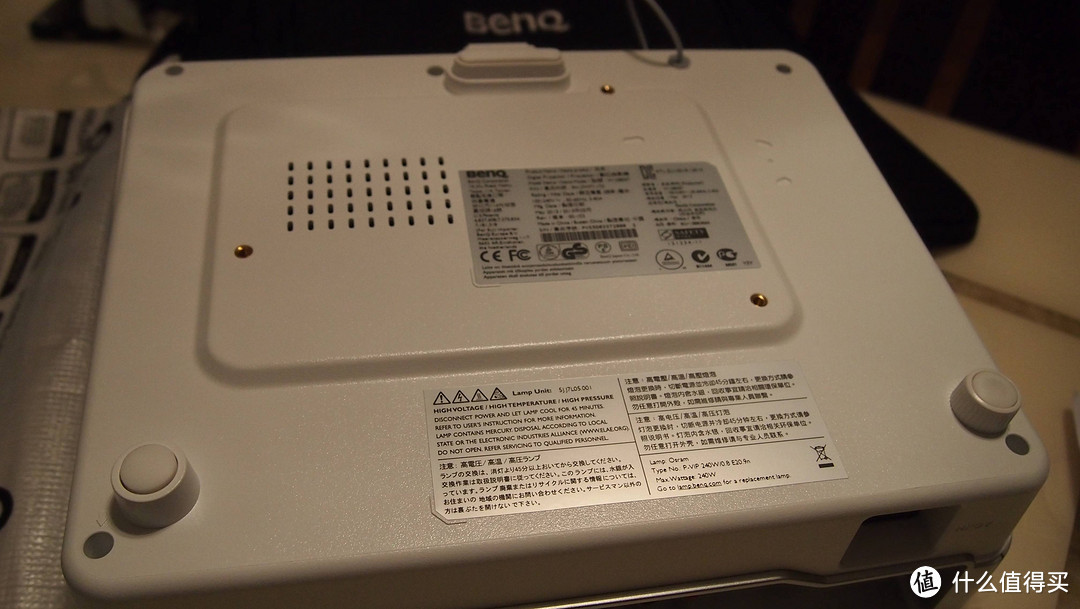 第一次海淘如此贵重商品——BenQ 明基 W1080ST 投影机