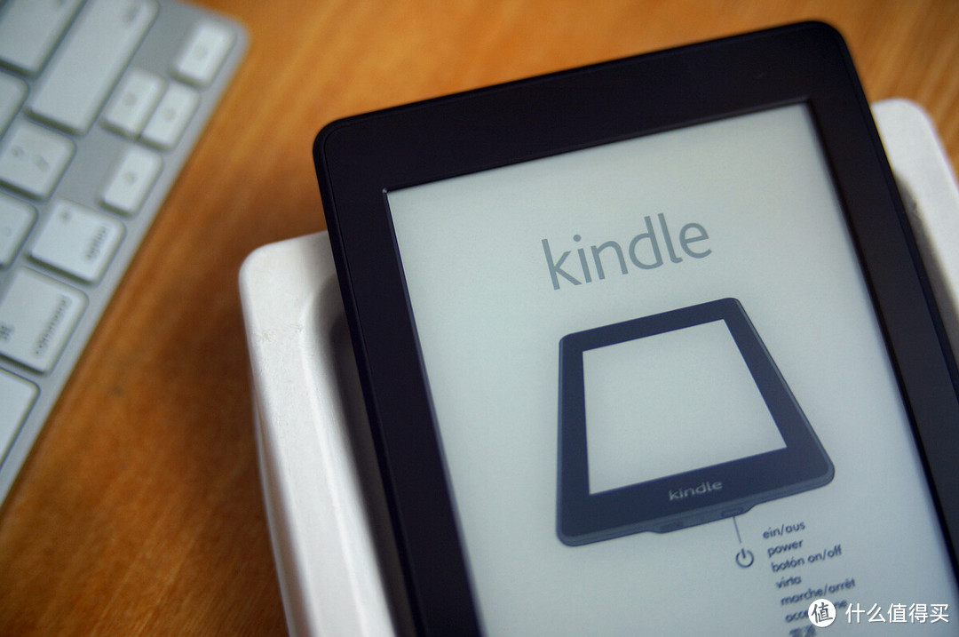 【国内首发】墨黑纸白——新款 Kindle Paperwhite  电子书阅读器