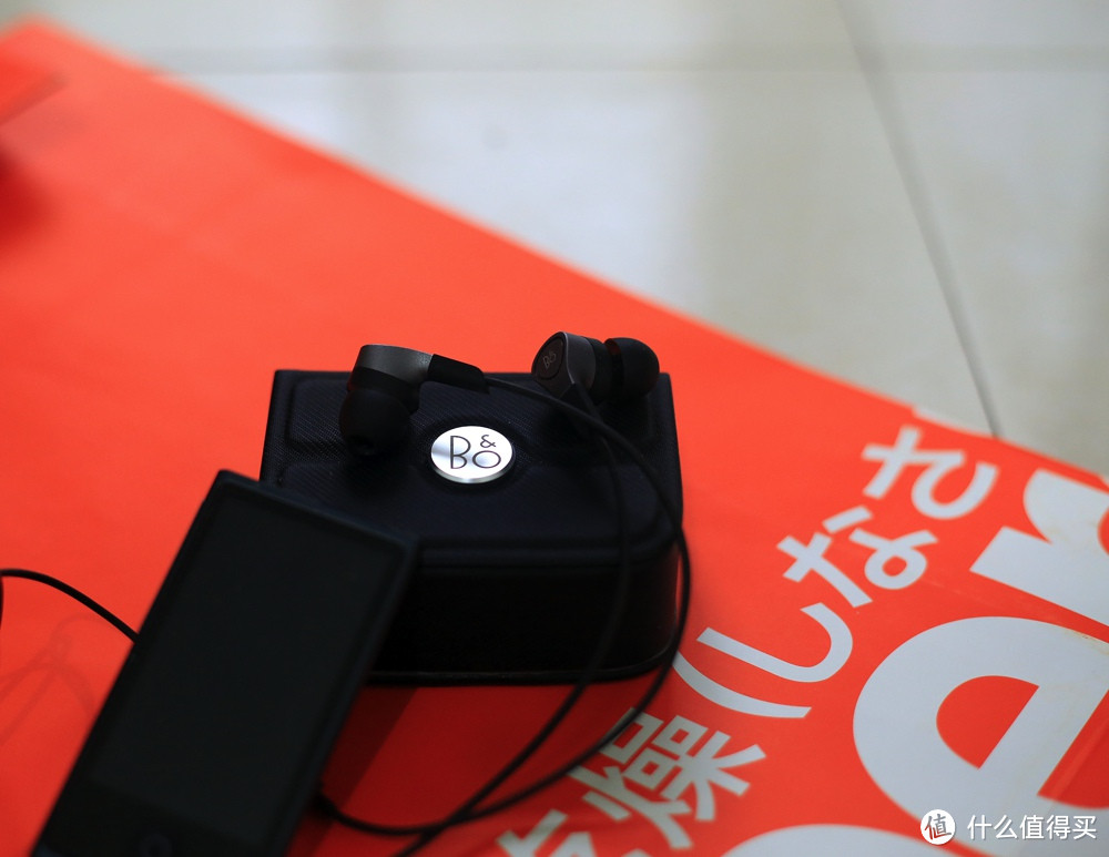 内外兼修的一大波耳机,三B齐聚的诱惑:Bang & Olufsen、Bowers&Wilkins、BOSE
