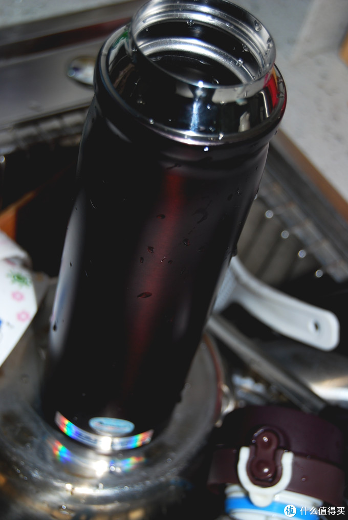 经济实惠三和保温杯500ml