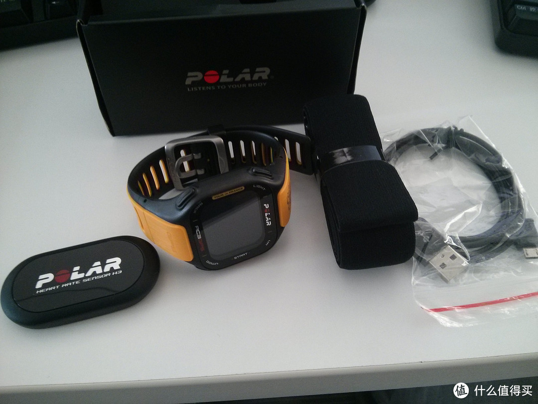 亮骚配色！！POLAR 博能 RC3 环法版 运动心率表 开箱