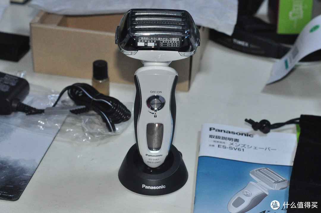 低调的剃须旗舰——Panasonic 松下 ES-SV61 剃须刀