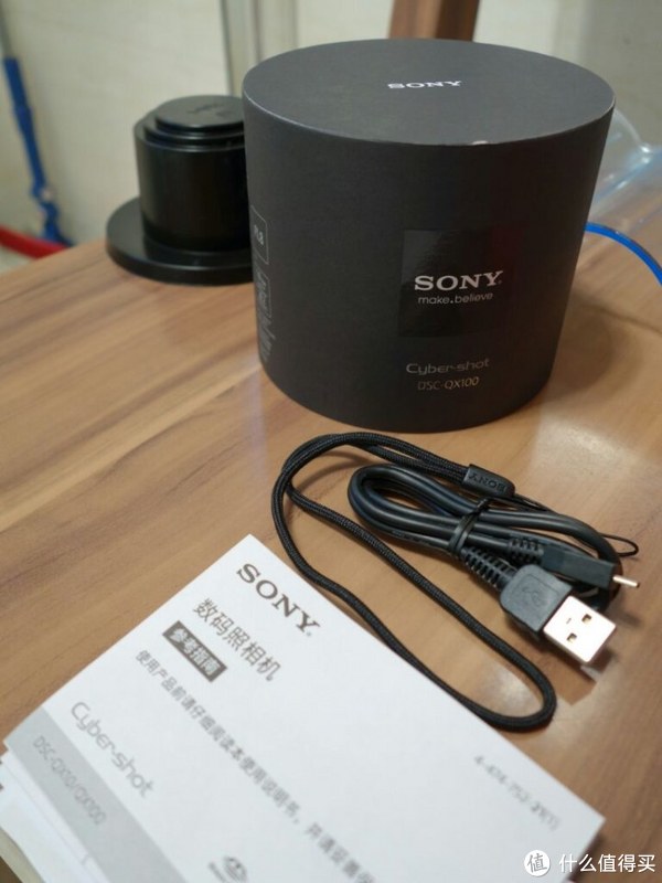 SONY 索尼 DSC-QX100 镜头式数码相机,极其