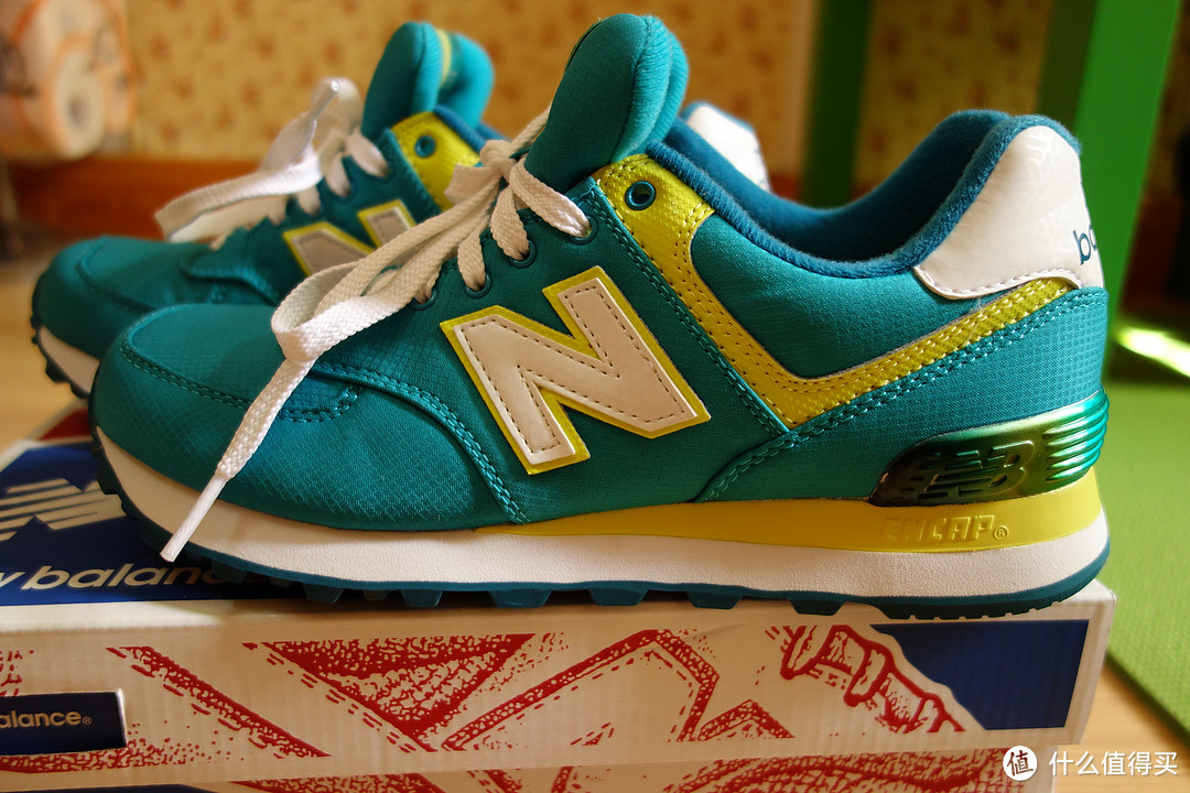 New Balance 新百伦 女款休闲跑步鞋 WL574APT