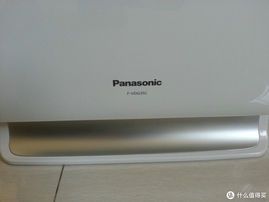 为了良好的空气：Panasonic 松下 F-VDG35C-W 加湿型 空气净化器