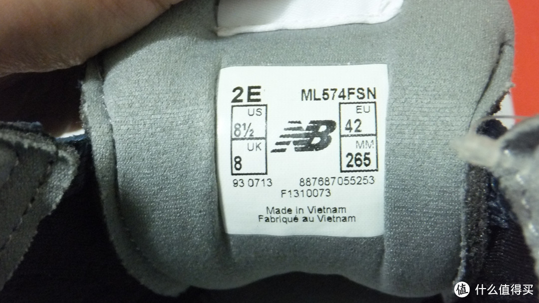 晒晒昨天刚买的 New Balance 新百伦 中性 休闲跑步鞋 ML574FSN