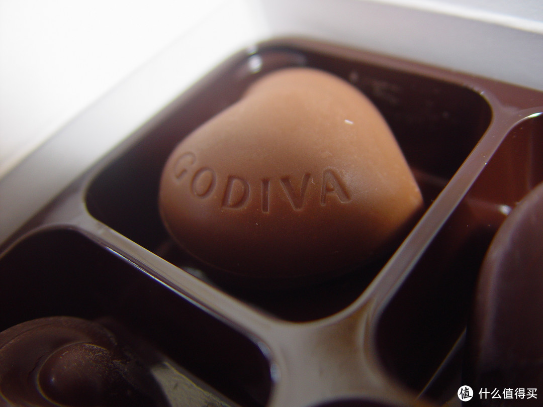 美妙的 Godiva 歌帝梵 巧克力 金装礼盒