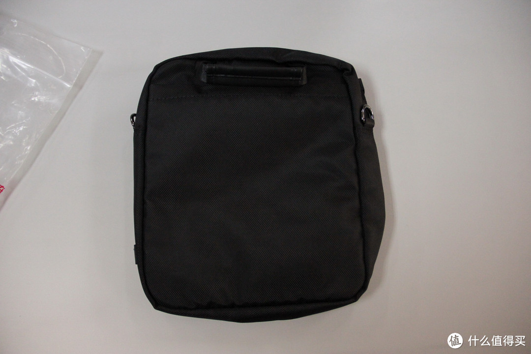 Timbuk2  锦纶13寸电脑豪华款信使包TKB157-2-6028 来啦~（附赠IBM iPad包晒单哦）