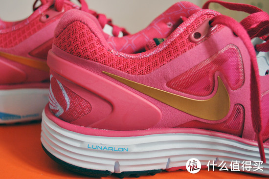 Nike 耐克 Lunarglide +3 女子跑步鞋