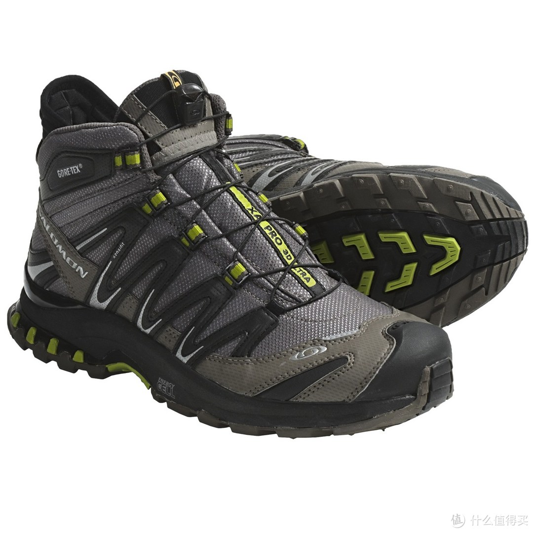 两款户外鞋：Salomon 萨洛蒙 Eskape Mid GTX 与 Salomon 萨洛蒙 XA Pro 3D Ultra 中帮款