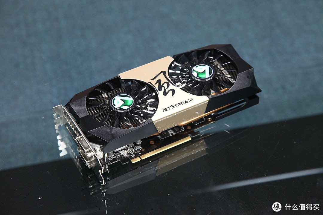 MAXSUN 铭瑄 风系列 GTX760 2G 1072/6200MHz/2G D5/256bit 显卡土豪金开箱谍照