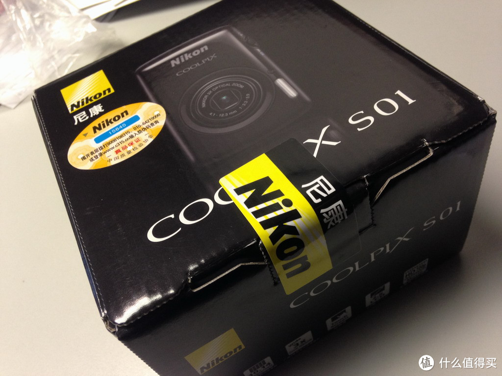 迷你小壮士：Nikon 尼康 COOLPIX S01 便携数码相机