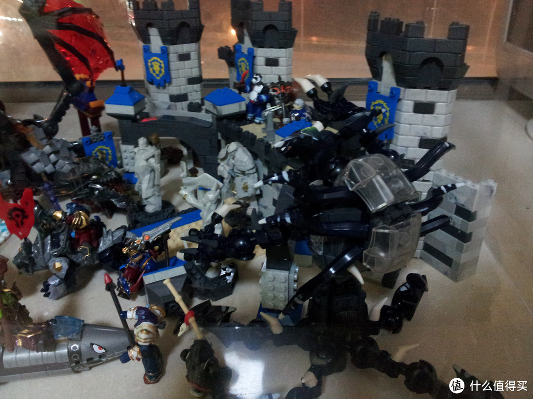 Mega Bloks 美家宝 魔兽世界五款：Deathwing's Stormwind Assault、Arthas & Sindragosa、Sha of Anger、Barren Lands Chase