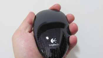 好大一颗宝石！Logitech 罗技 Touch Mouse T620 多点触控无线鼠标