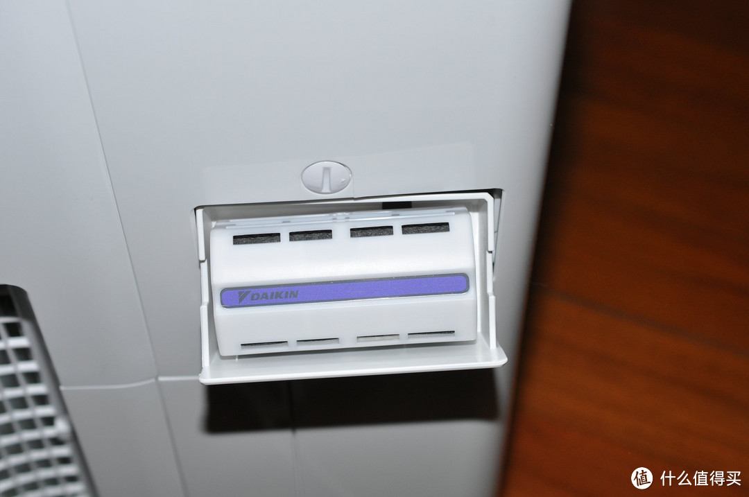 DAIKIN 大金 MCK57LMV2 加湿型空气清洁器 开箱体验