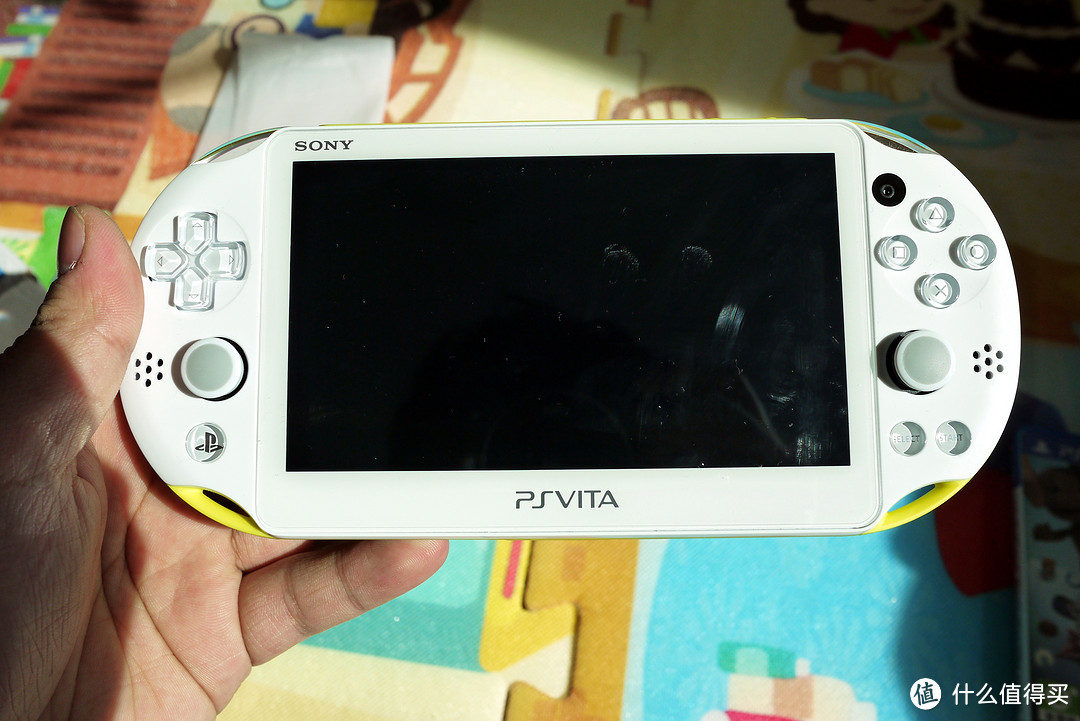 SONY 索尼 psvita 2000