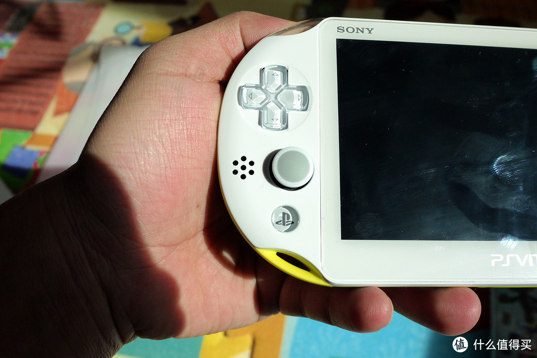 SONY 索尼 psvita 2000