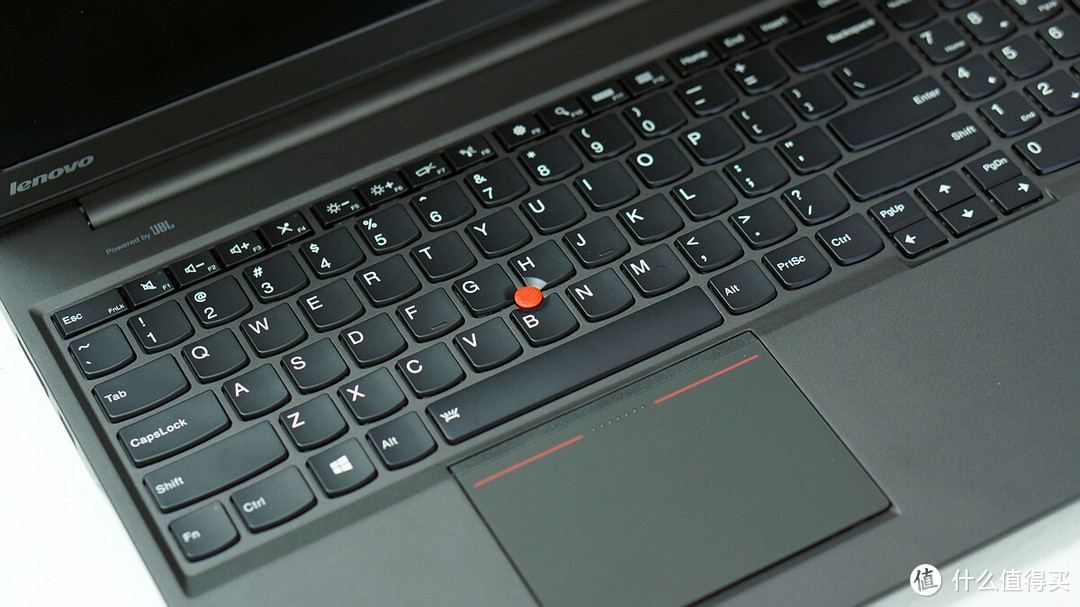 『ThinkPad患者』在意的小红点。