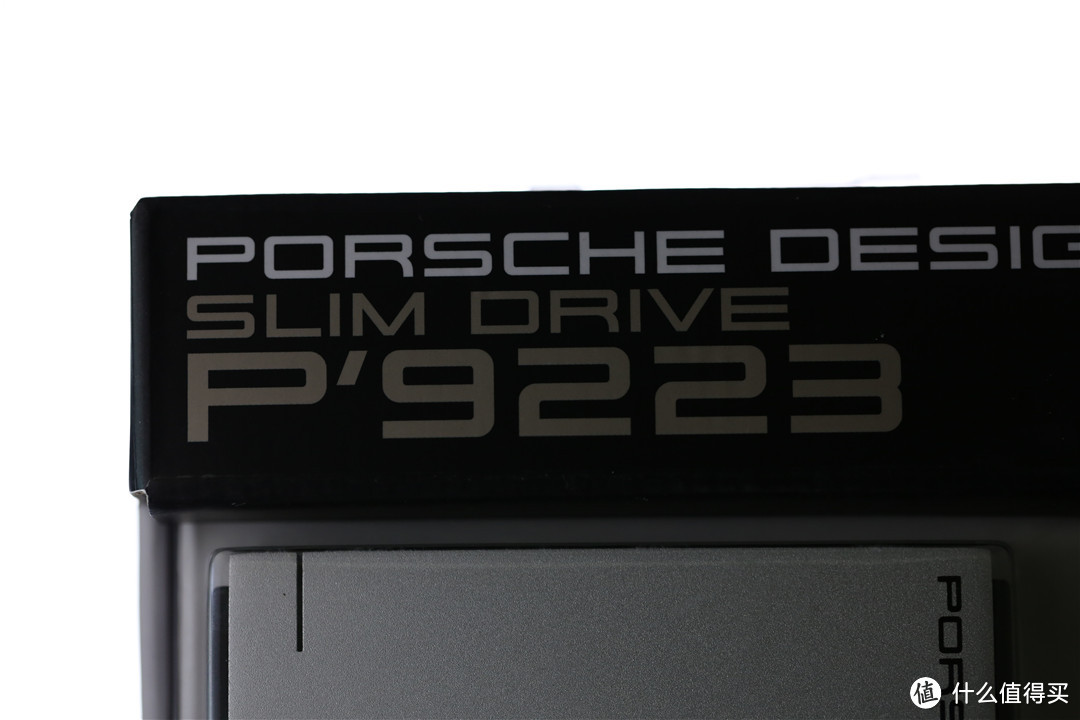 我比劳斯莱斯少两个字——lacie 莱斯 PORSCHE DESIGN SLM DRIVE P'9223 移动硬盘