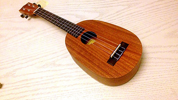 UMA 23寸 Ukulele 尤克里里 夏威夷 四弦小吉他