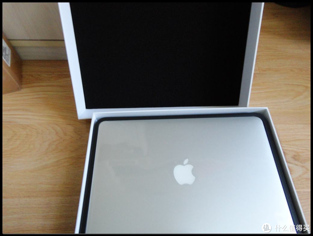 2013款日版 Macbook Air 13寸超极本 MD760J/A + Magic Mouse