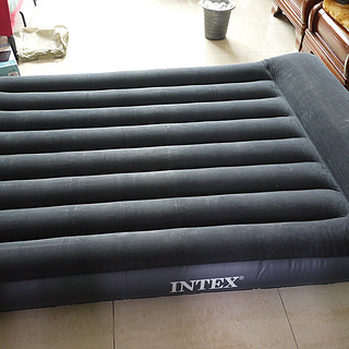 要充气的不一定是女朋友！INTEX 内置枕头双人空气床