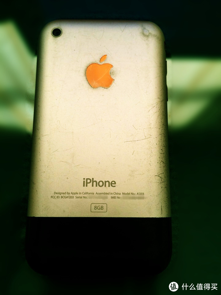 iPhone 5S 天空灰配RED™官方套 + 土豪金配黑色官方套，iPhone 1代 镇楼