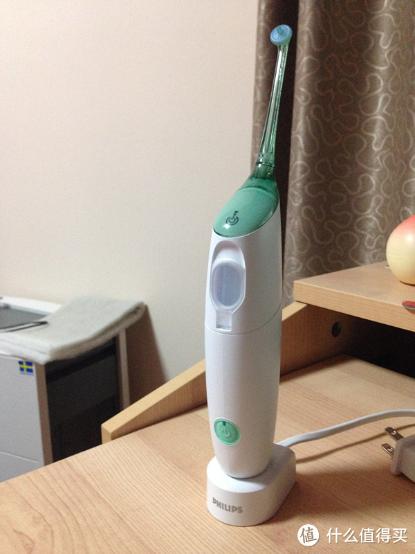 没有蛀牙！PHILIPS 飞利浦 HX8211/02 AirFloss 喷气式洁牙器