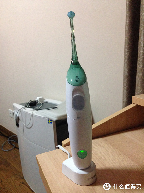 没有蛀牙！PHILIPS 飞利浦 HX8211/02 AirFloss 喷气式洁牙器