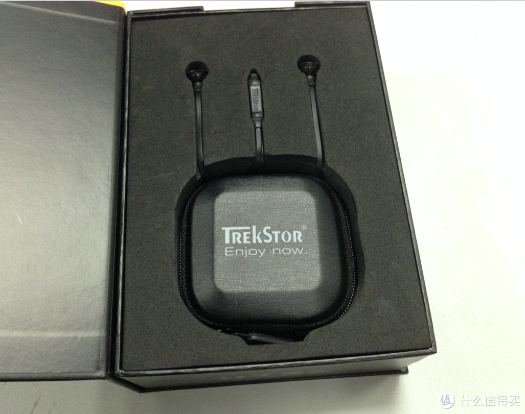 来自德国的专业品质耳机：Trekstor S220