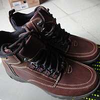 STP购入Clarks 其乐 Wave 户外靴 + Garmont 噶蒙特 Vetta Lite Gore-Tex® XCR®  防水靴