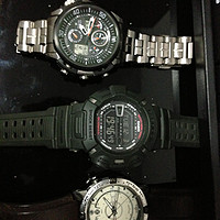 Citizen 西铁城 JY8000-50E、Timex 天美时 T2N721、CASIO 卡西欧 G-SHOCK G-9000-3V，买不起高级货，但是低端也很好用