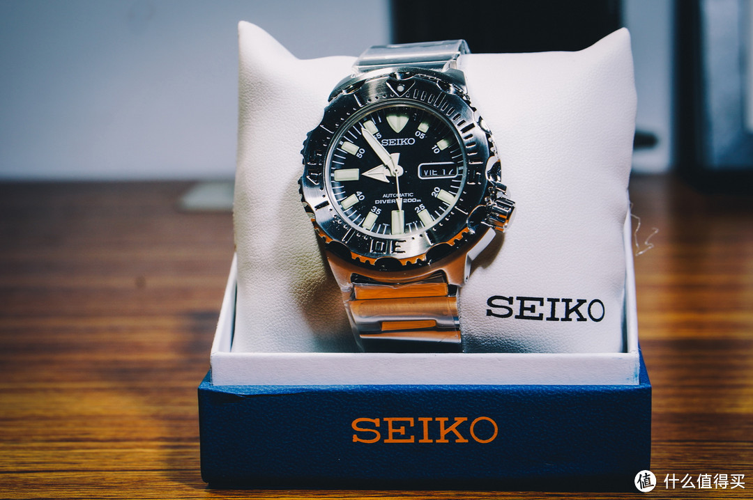 同学的工具表：Seiko 精工 Orange Monster skx779 男款腕表