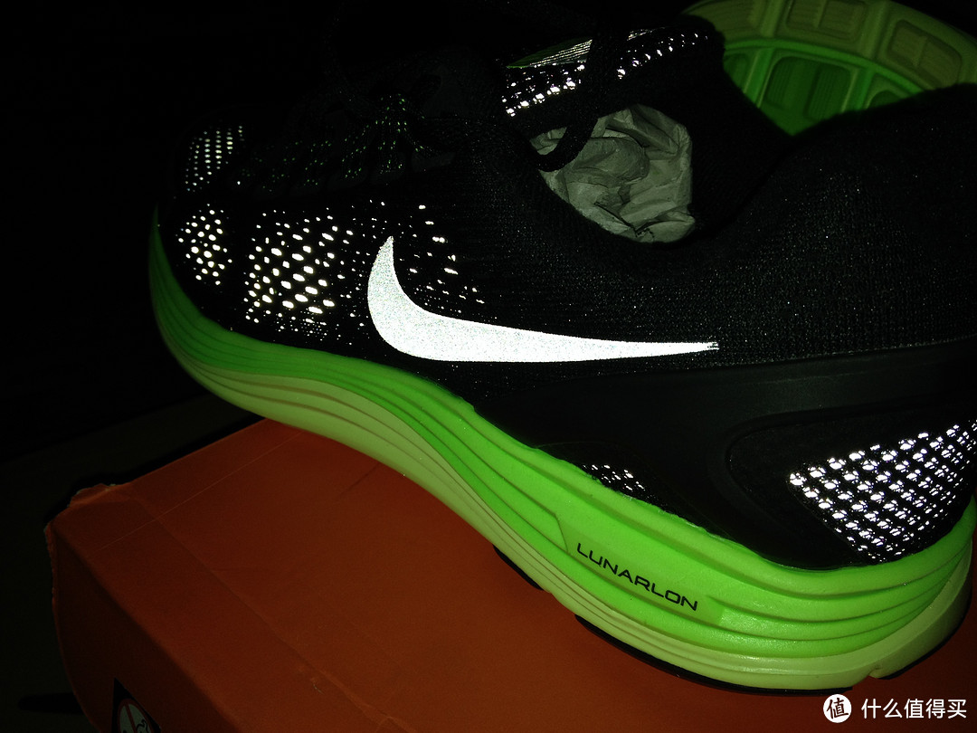 跑了就懂——Nike 耐克 跑步系列男子NIKE LUNARGLIDE+ 4 SHIELD跑步鞋 537475