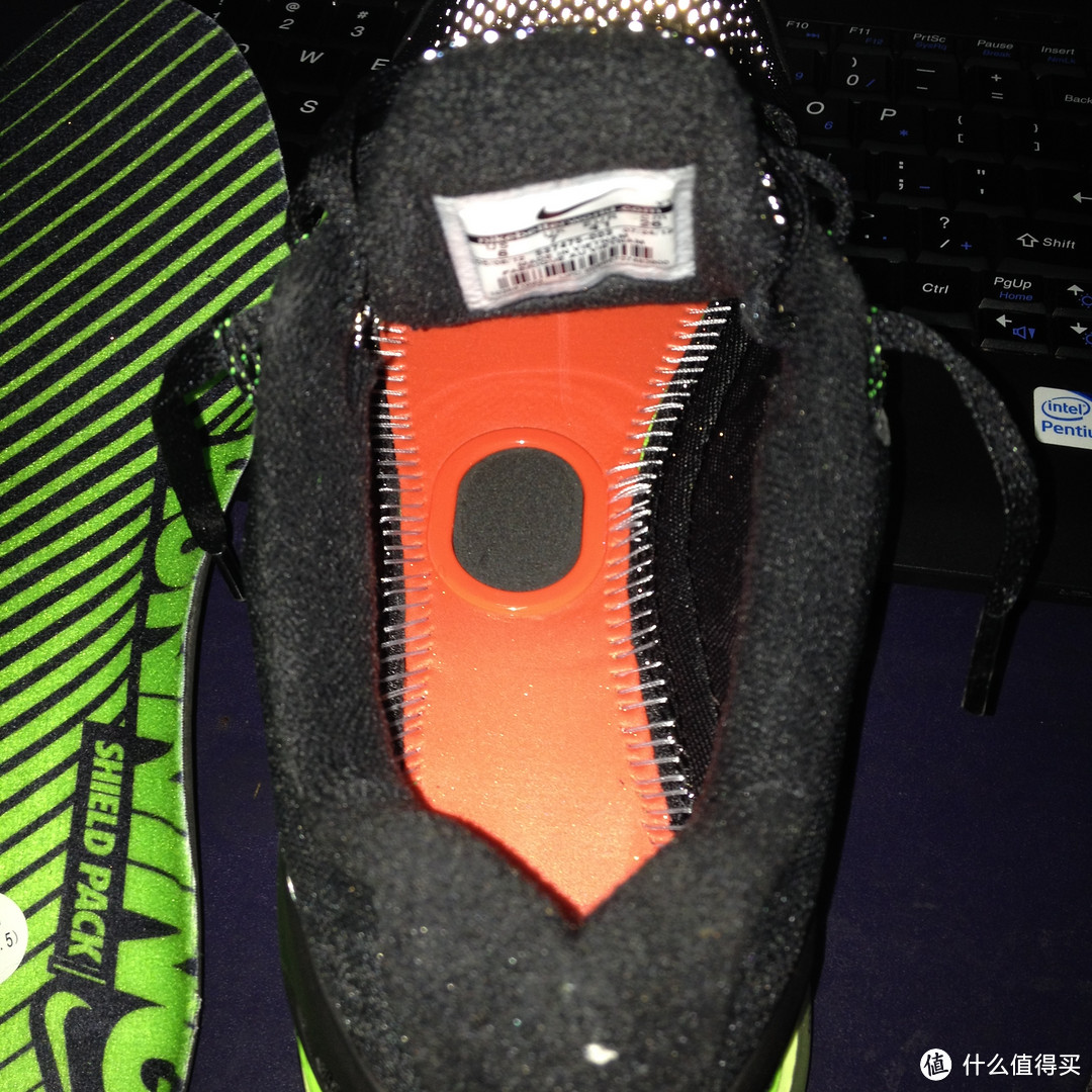 跑了就懂——Nike 耐克 跑步系列男子NIKE LUNARGLIDE+ 4 SHIELD跑步鞋 537475