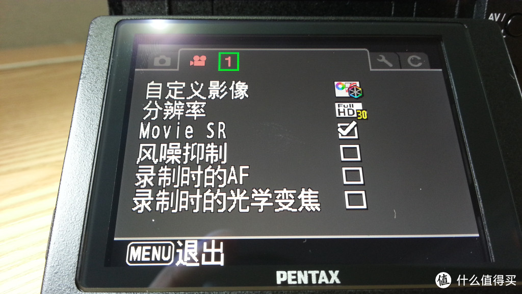 复古风起：Pentax 宾得 便携数码相机 MX-1，内有真正土豪金