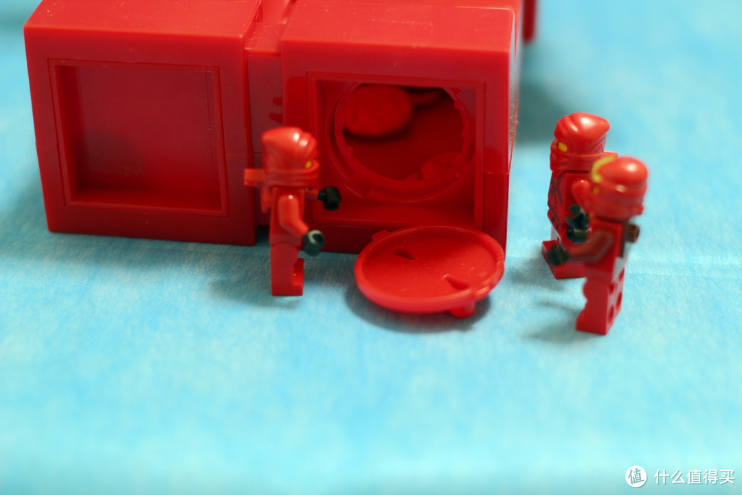 乐高 星球大战系列新款砖书+ 乐高粉眼中的 LEGO 幻影忍者 储蓄罐