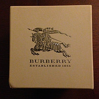 女王大人的土豪金：BURBERRY 博柏利 英伦风情 格纹皮带 石英腕表 BU9012