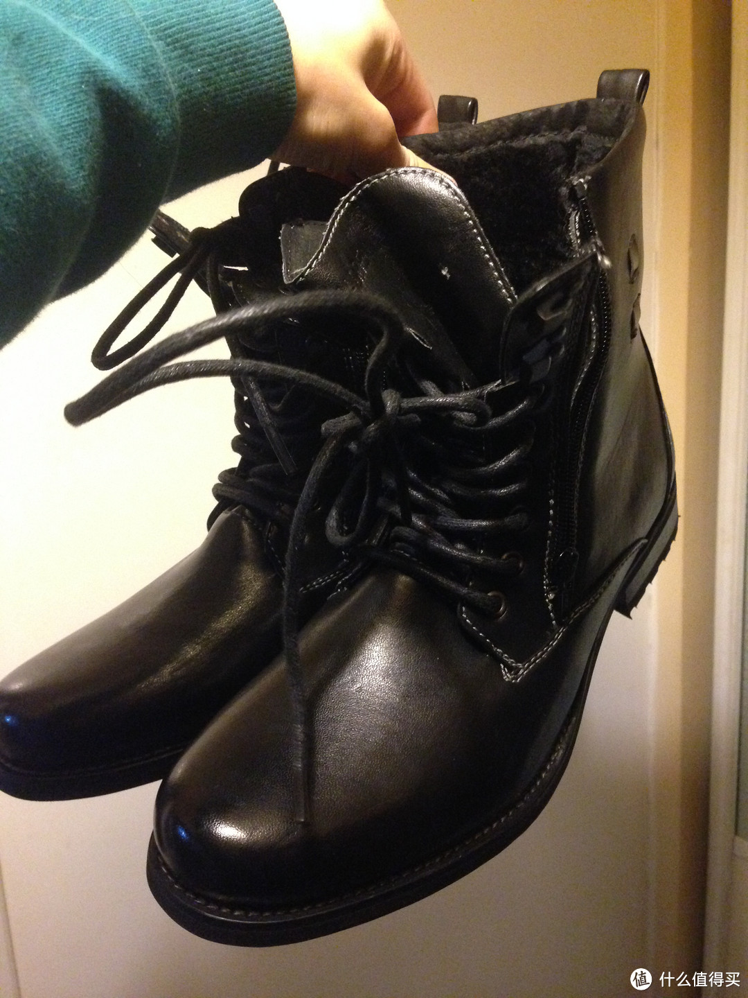 【女王真人秀】GUESS Rolene 2 女鞋 + Steve Madden M-Lumber 男靴