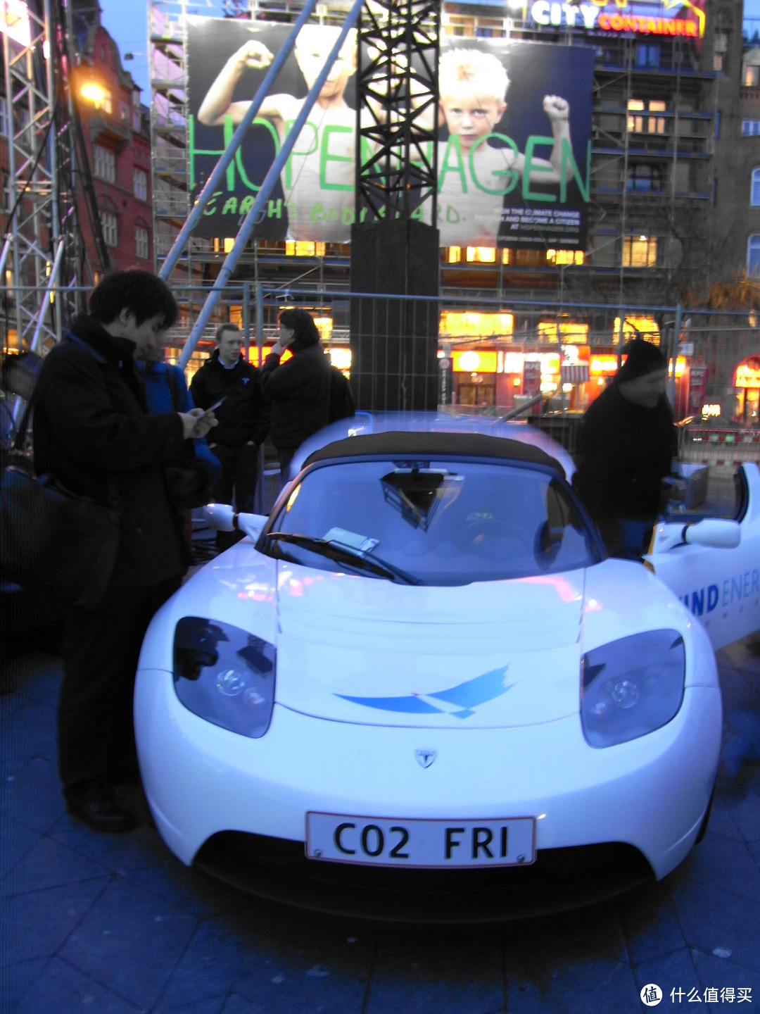 Tesla 开山之作:2009年 哥本哈根 试驾 Telsa Roadster 体验