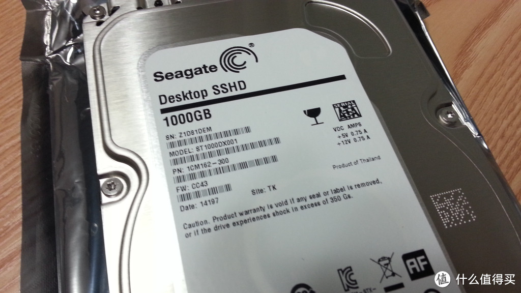 多一种选择：Seagate 希捷 ST1000DX001 3.5寸台式机混合硬盘