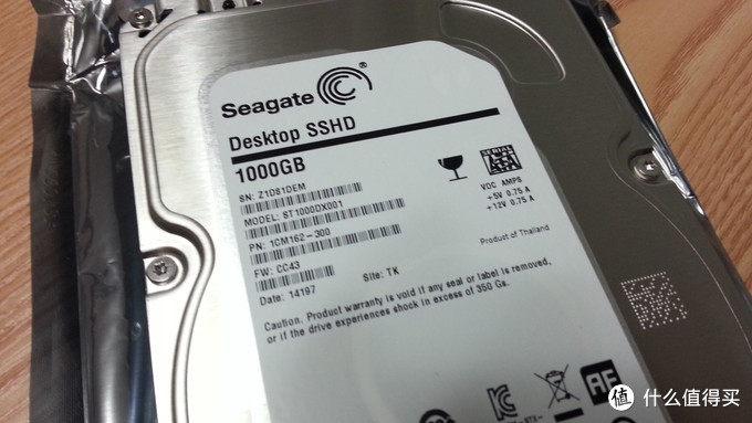 多一种选择：Seagate 希捷 ST1000DX001 3.5寸台式机混合硬盘