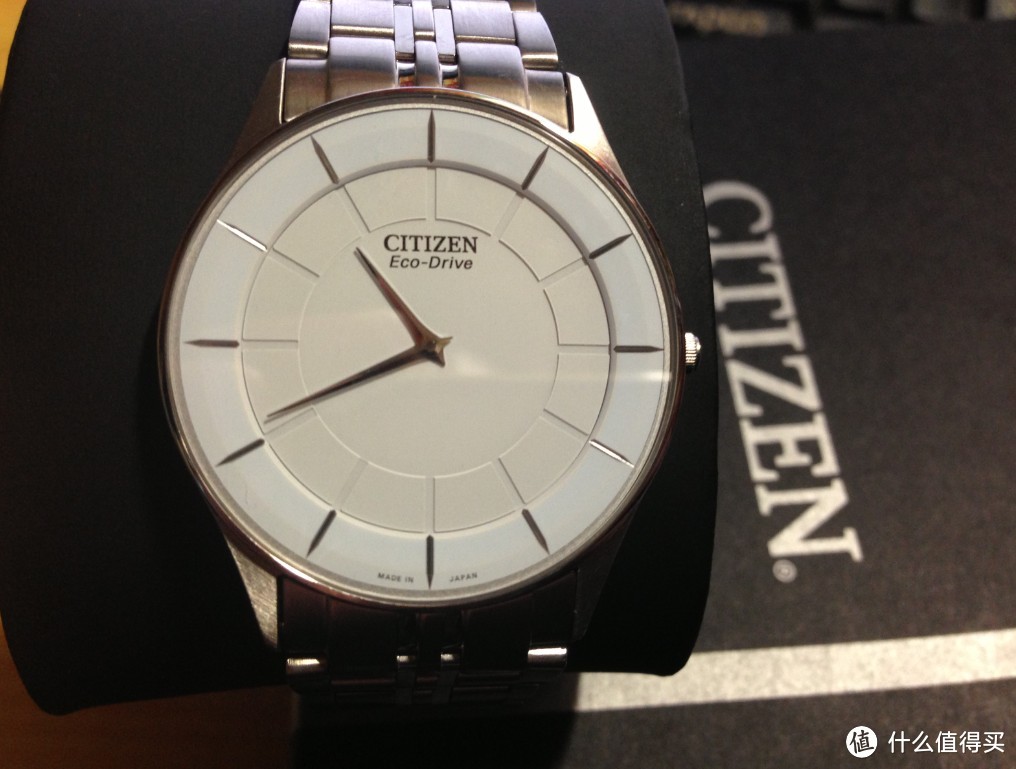 今年买了对表，CITIZEN 西铁城 STILETTO AR3010-65A 光动能腕表