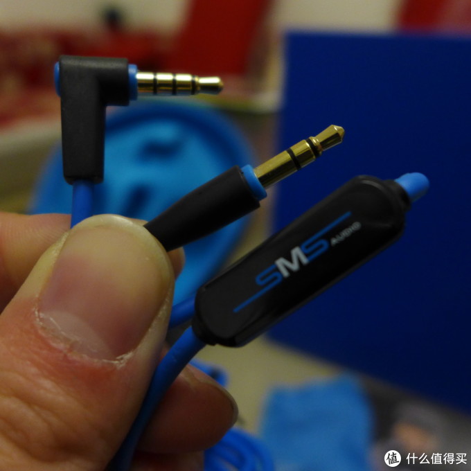 音频线可接苹果设备 音频线可接苹果设备