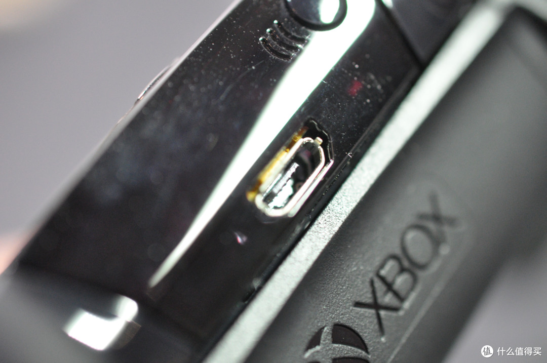 手柄的usb接口.标准micro usb接口