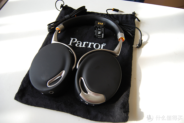 Parrot Zik 蓝牙降噪触控耳机 银黑色（Starck设计）官翻